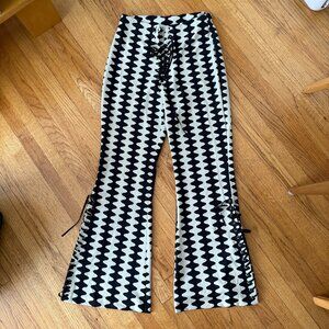 Tyler McGillivary Samara Black and White Bottoms